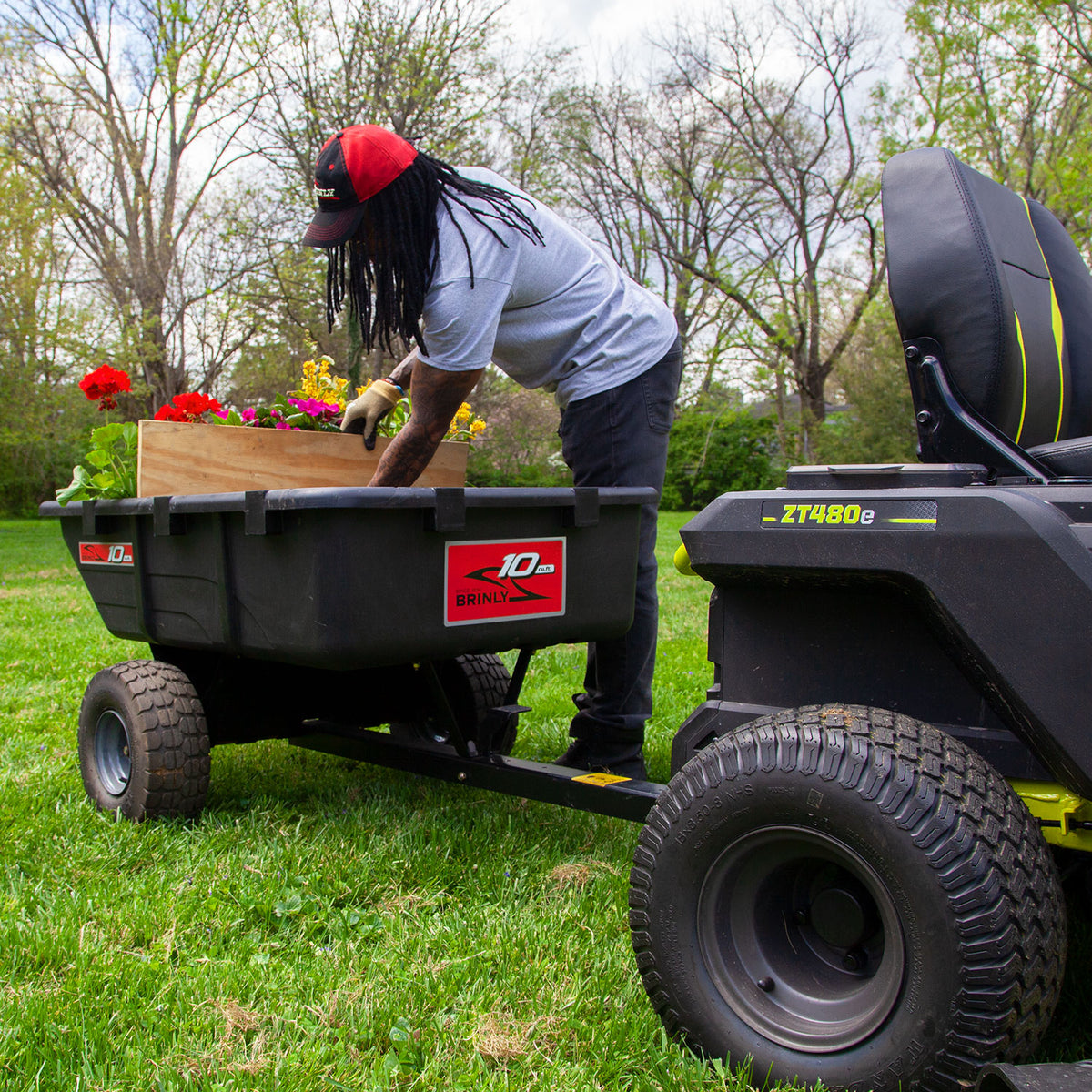 10 Cu. Ft. Poly Cart | PCT-101BH